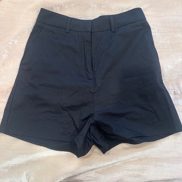Womens Commense high rise black shorts. - Picture 3 of 3